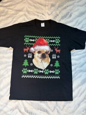 Black Holiday Dog T-Shirt with Santa Hat Chihuahua